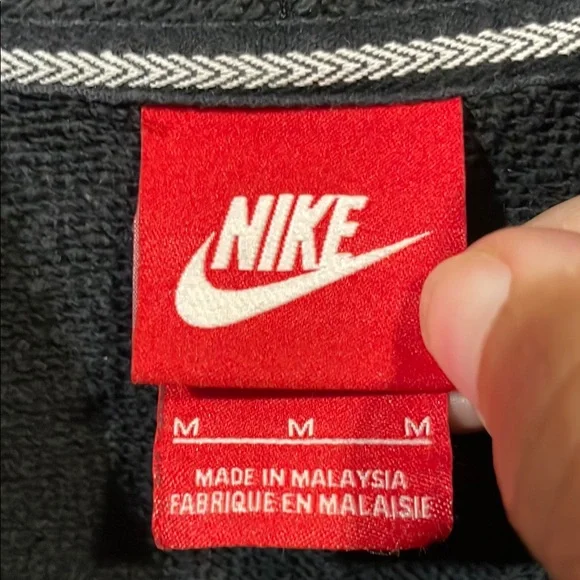 Nike tech fleece Black Hoodie with White Logo - Picture 2 of 3